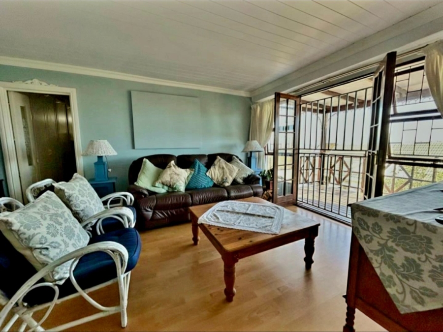  Bedroom Property for Sale in Hartenbos Heuwels Western Cape